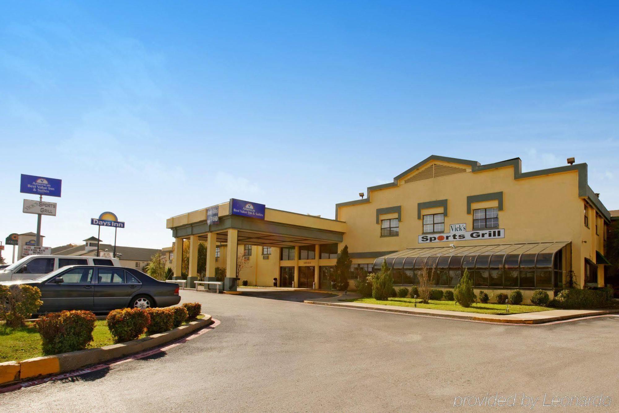 Americas Best Value Inn And Suites North Фармерс-Бранч Экстерьер фото